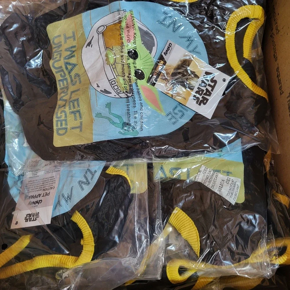 Star Wars Pet T-Shirt Reseller Bundle 30pc Medium Child Grogu Chewy Mandalorian